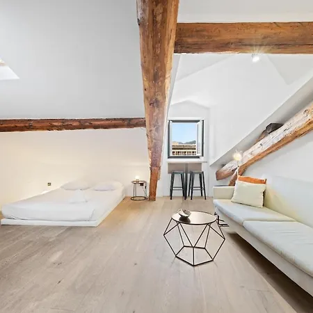 Stunning View And Air Conditionning * Ницца